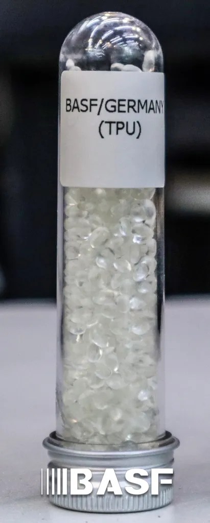 ฟิล์มใสกันรอยรถยนต์